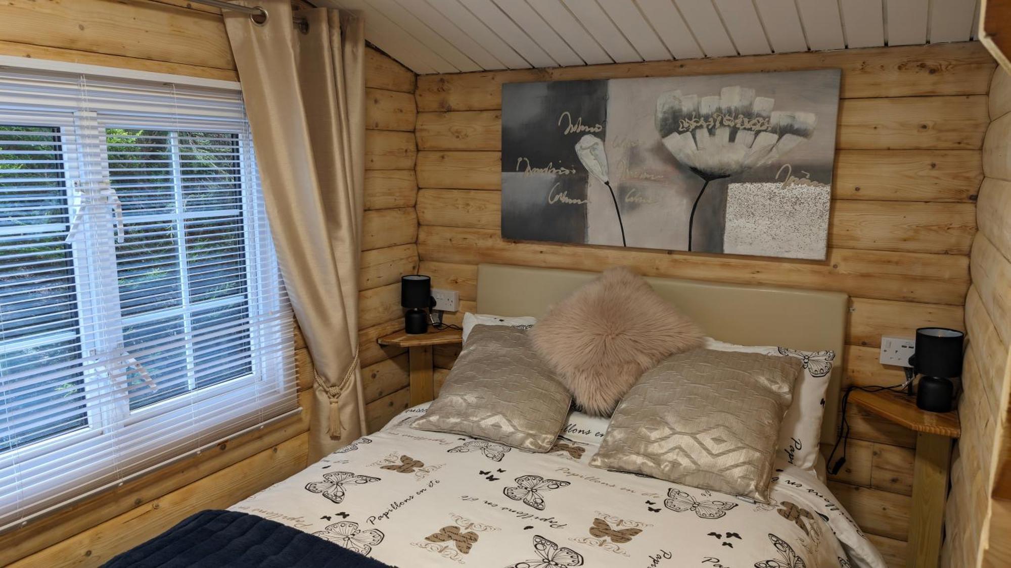 Snowdonia Log Cabin 2 Villa Trawsfynydd Bagian luar foto